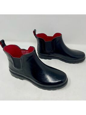 Capelli of New York Black Boots with Red Lining